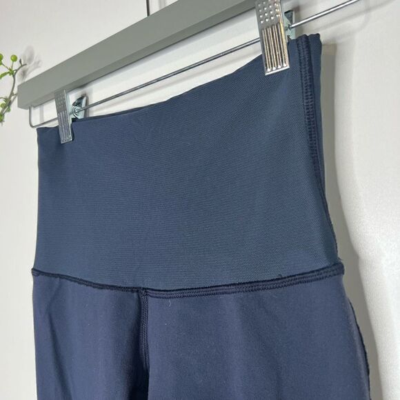 Lululemon Sweaty Endeavor Tights Mesh Inkwell Navy Blue - Picture 3 of 12